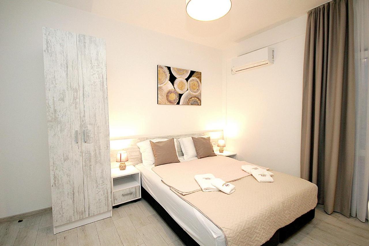 Apartments Saric Bar Exterior photo