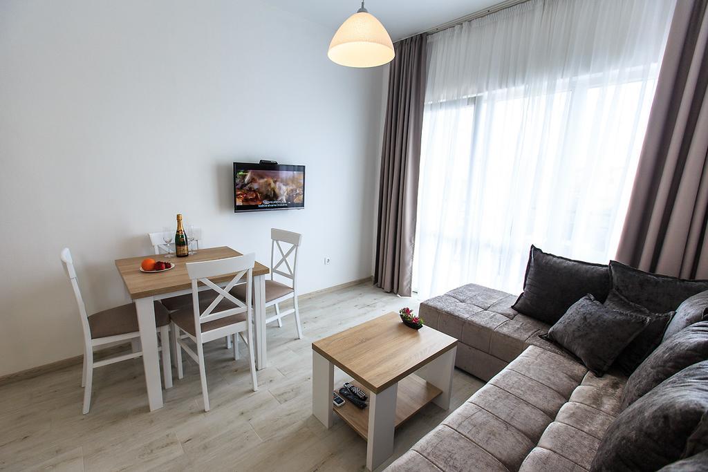 Apartments Saric Bar Exterior photo