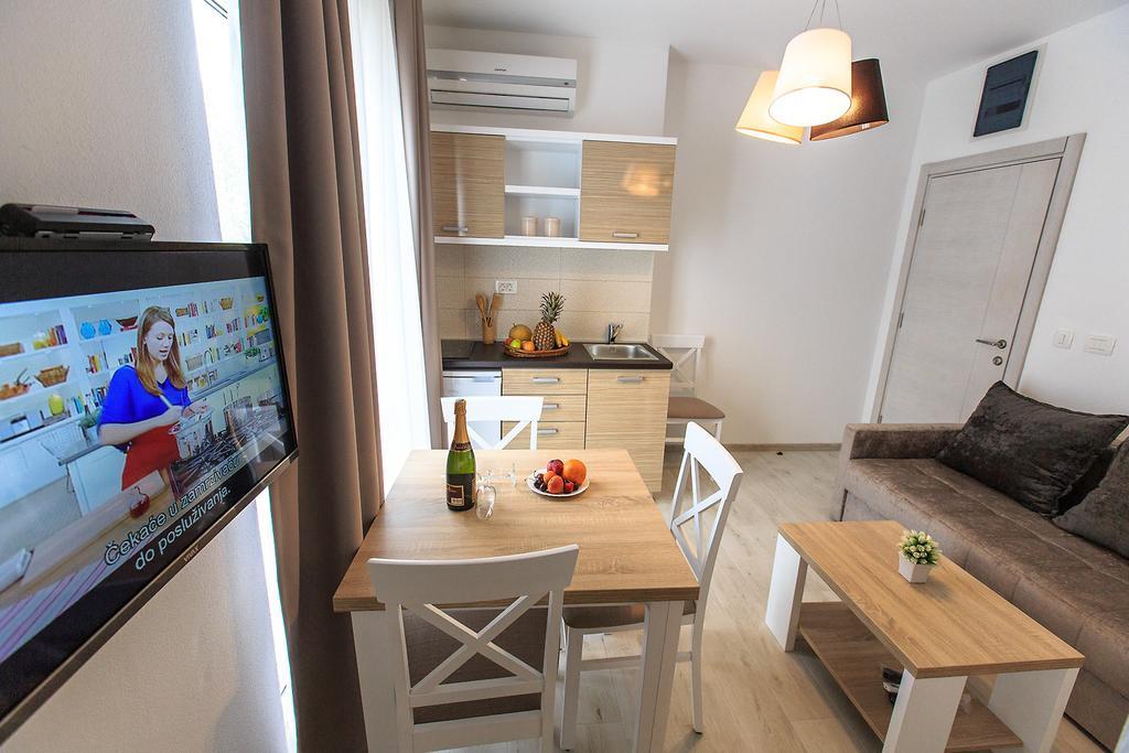 Apartments Saric Bar Exterior photo