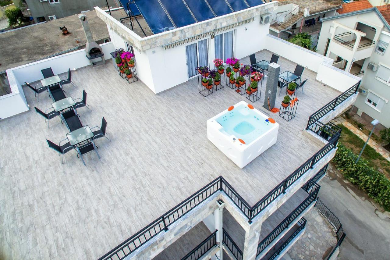 Apartments Saric Bar Exterior photo