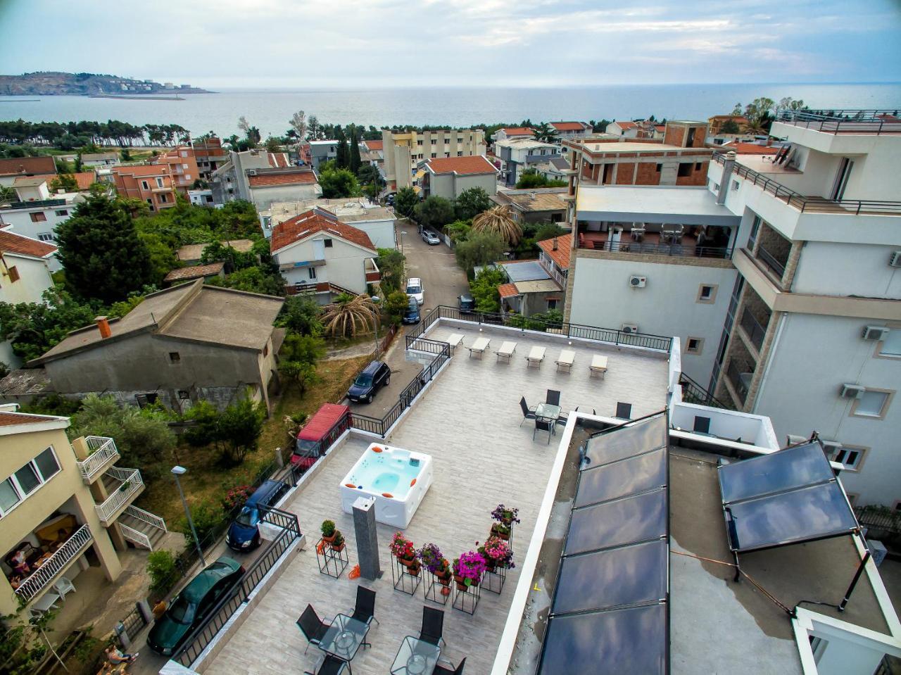 Apartments Saric Bar Exterior photo