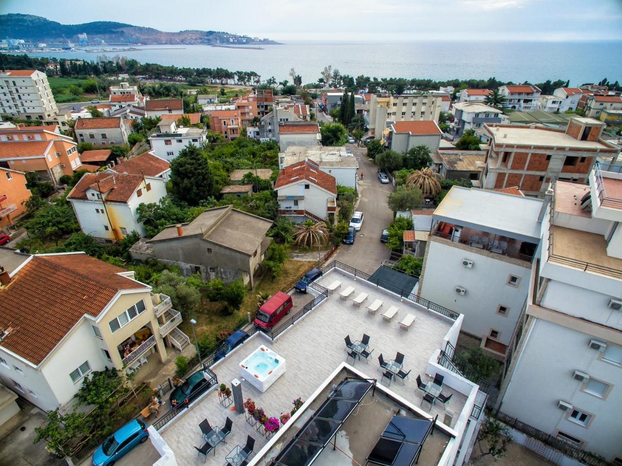 Apartments Saric Bar Exterior photo